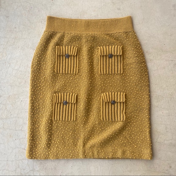 Anthropologie Dresses & Skirts - Moth Anthropologie Golden Pin Dot Sweater Skirt